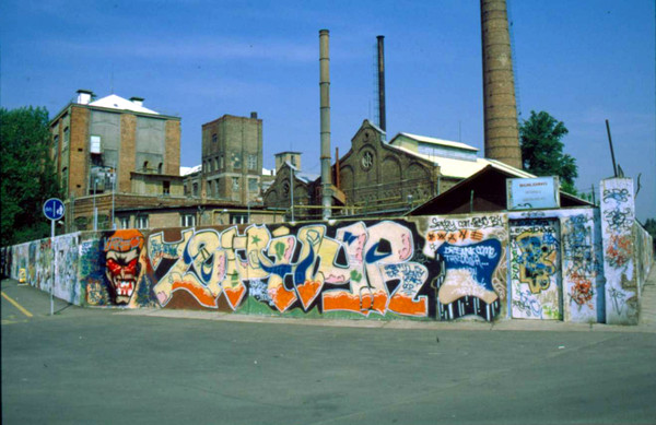 Illustration for article titled Filatorigát HÉV megállónál üljetek az ablakhoz!