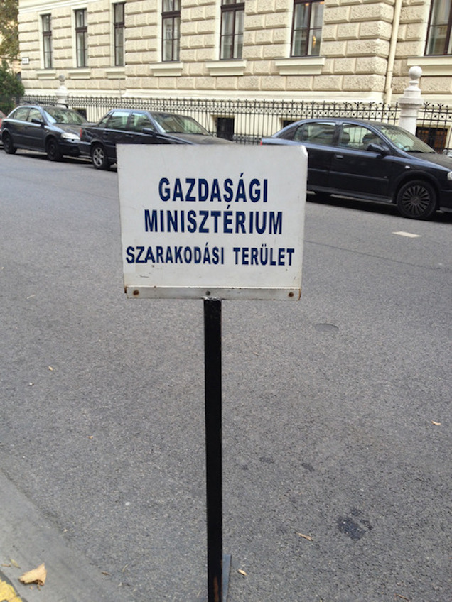 Ezért tart itt ez az ország!