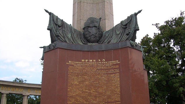 Sajnos elég rossz a szemem, melyik is ez a Sztálin-idézet?