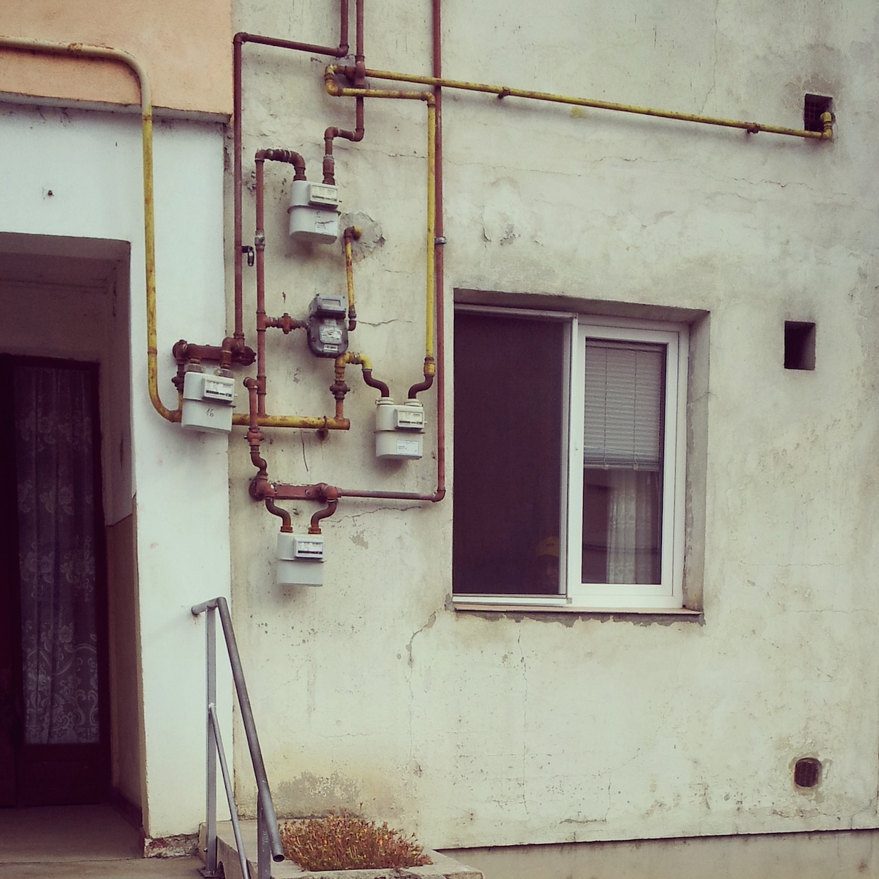 A gázóra-elhelyezés művészete a fogarasi mindennapokban