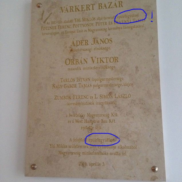 Nevettél már ma? Schmitt Pál véste a Várkert Bazár márványtábláját