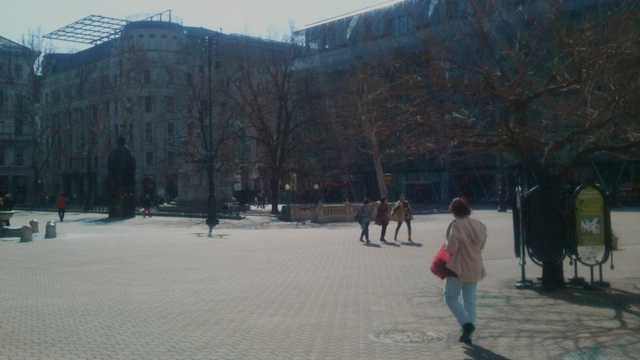 Őrület: kellemes hely lett a Vörösmarty tér