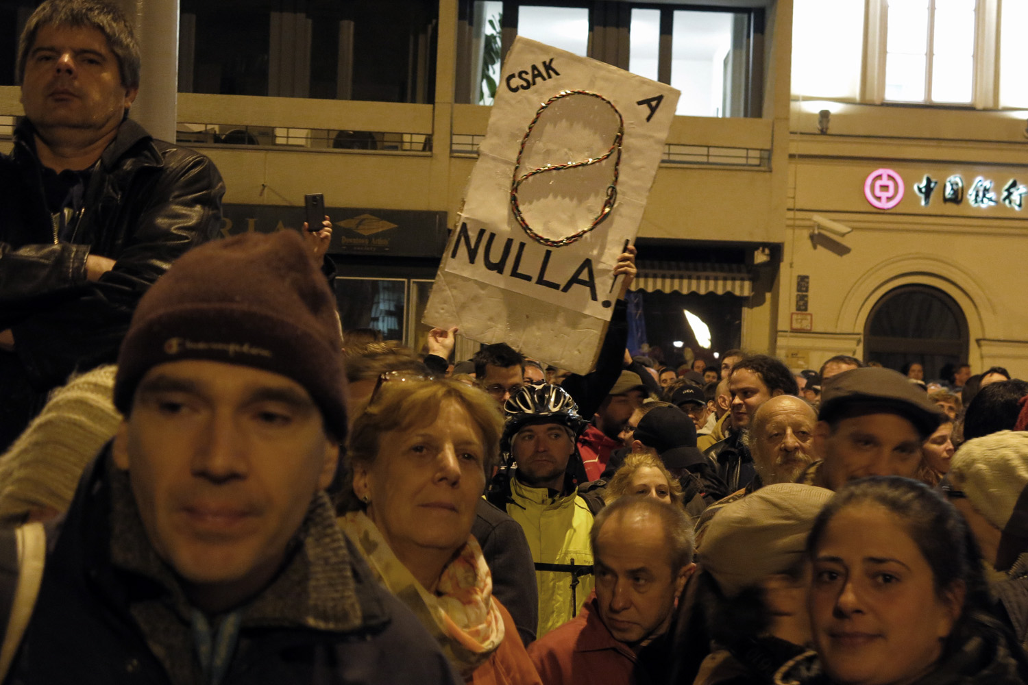 Illustration for article titled Hatalmassá dagadt a második netadóellenes tüntetés