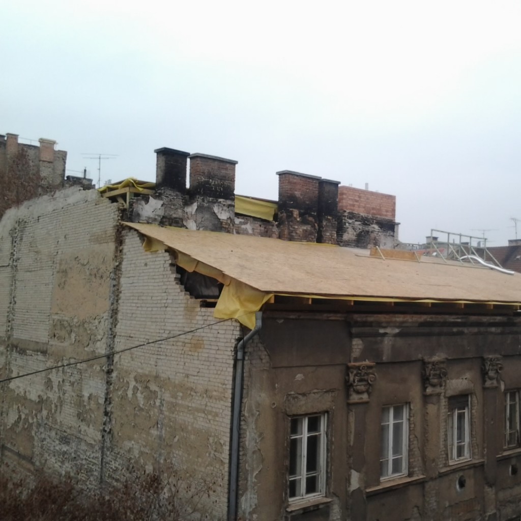 Leégett egy ház a nyolcban? Sebaj, Józsefváros újjáépül! (FRISSÍTVE)