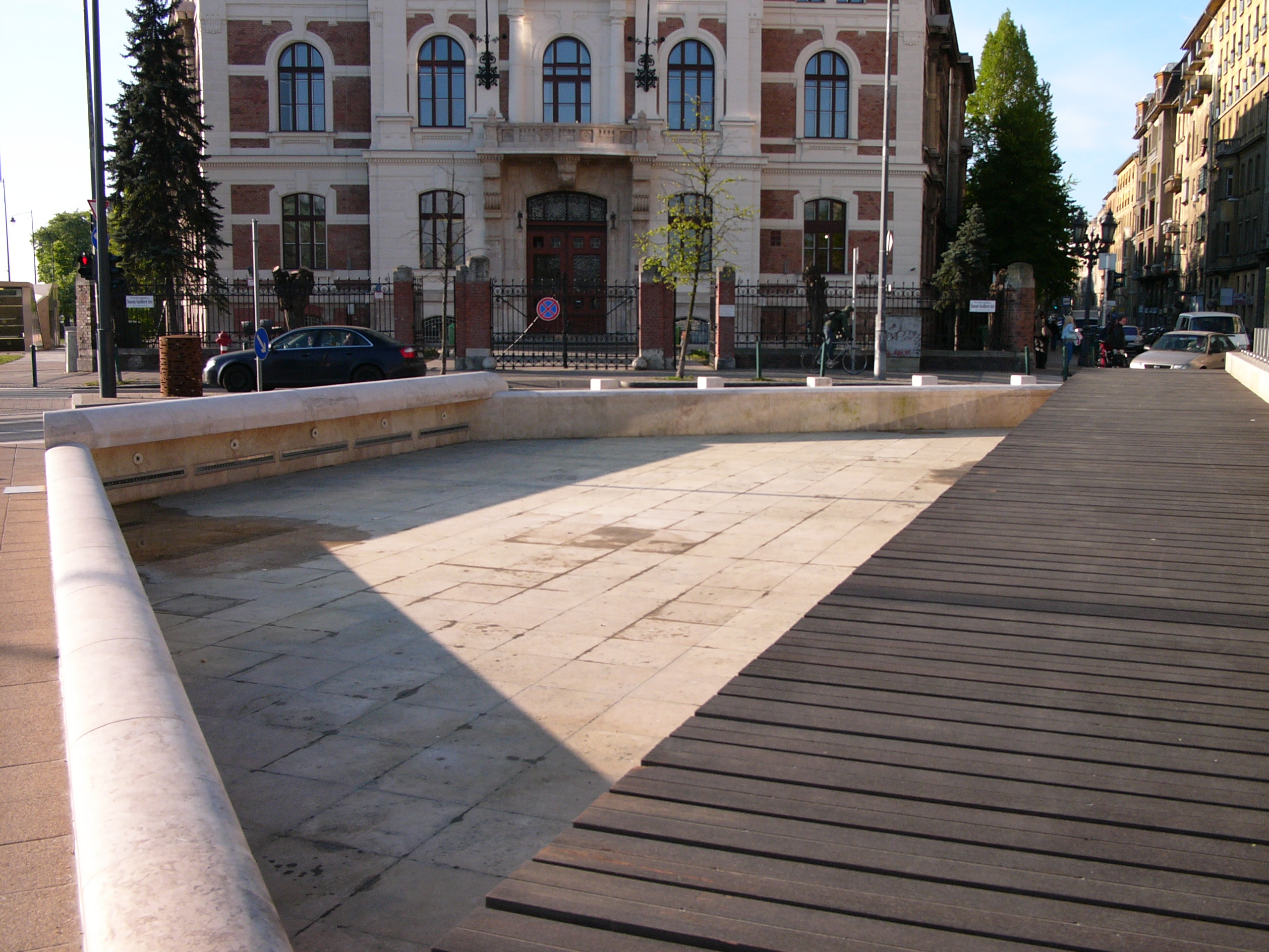 Illustration for article titled Már nem lubickolnak a négyes metró pisztrángjai