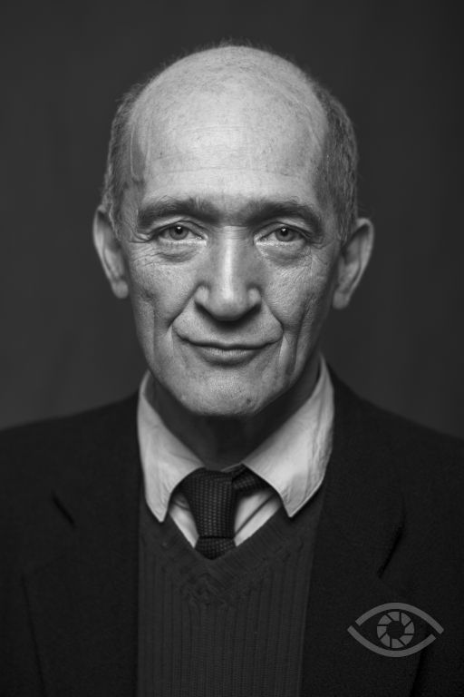 Illustration for article titled Tilos a Bakács mindenkor (Honthy és Hanna jegyzetmaraton)