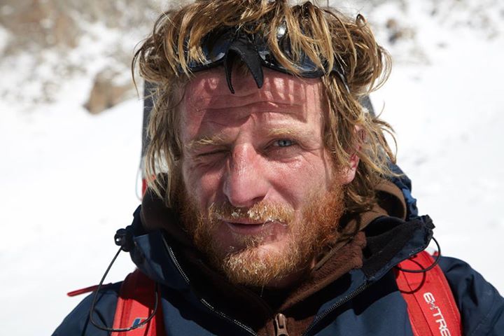 Parmezánnal és szalámival indulnak vissza a Nanga Parbatra a lengyelek