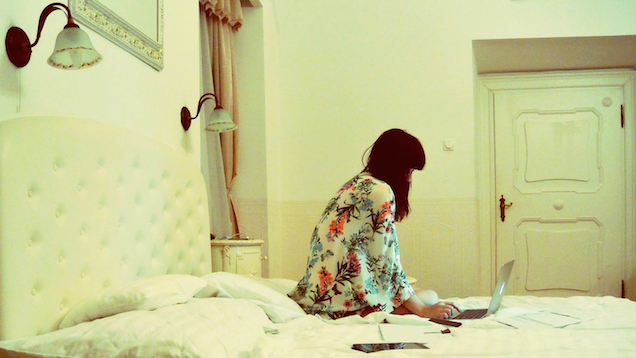 Oravecz Nóra világuralomra tör!