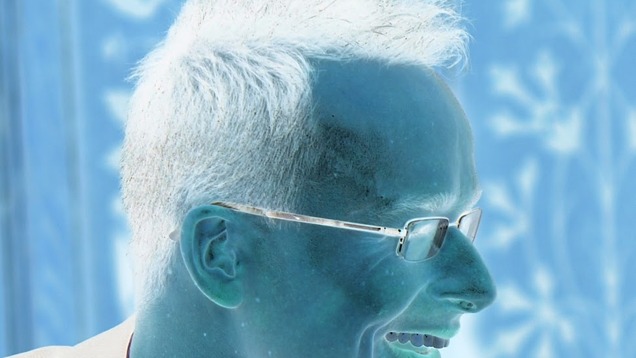 Szijjártó Péter megtekintette a „sötétség mélyét”