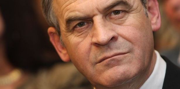 Illustration for article titled POLITIKONC#10