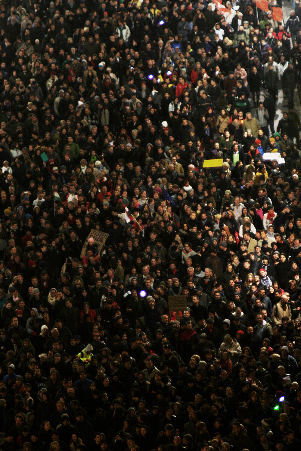 Illustration for article titled Hatalmassá dagadt a második netadóellenes tüntetés