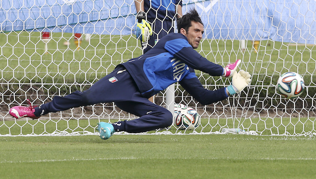 Kidőlt Buffon, bajban lehetnek az olaszok Anglia ellen