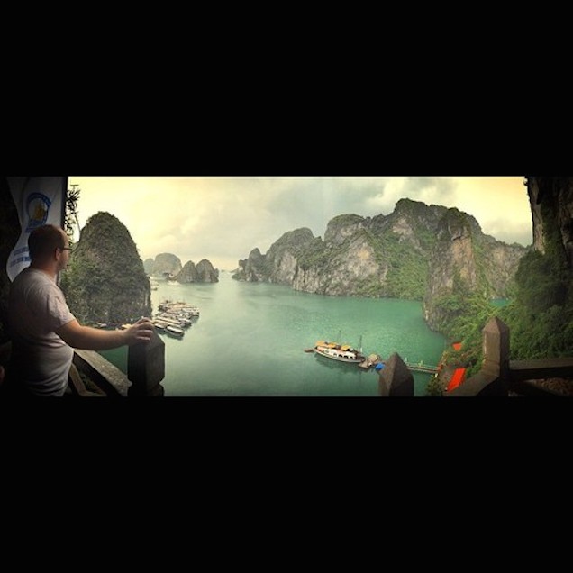 Összefut-e vajon az indexes Szabó Zoltán Áder Jánossal Vietnamban?