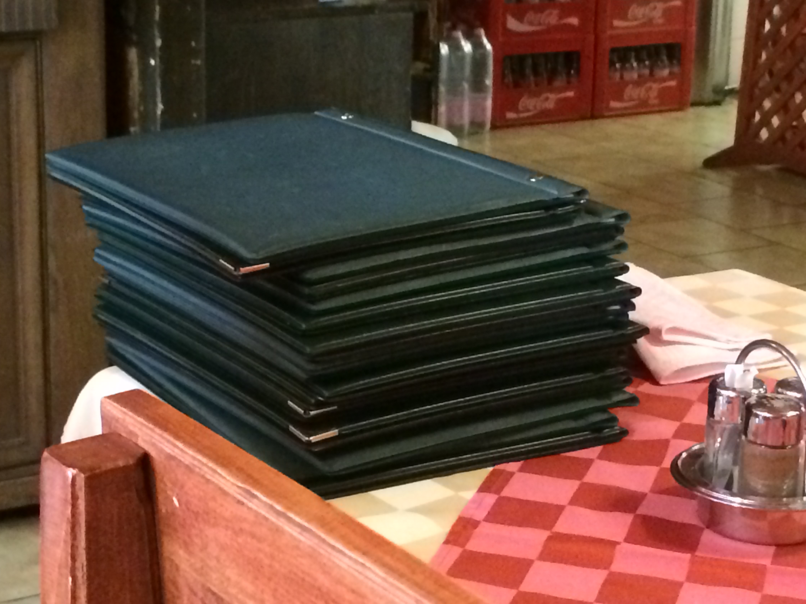 Illustration for article titled Zsír és kommunizmus: a Tüköry étterem