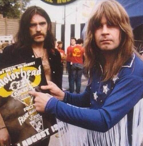 Illustration for article titled Akik miatt össze kell majd tolnia az asztalokat Lemmynek a másvilágon