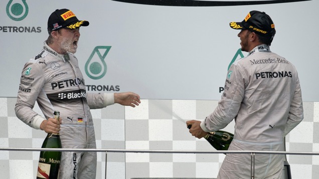 Melegpornó lett a Forma–1-es dobogókból