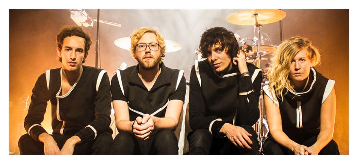 Illustration for article titled 2000 üveggolyóval működik a svéd muzsikus zenegépe.