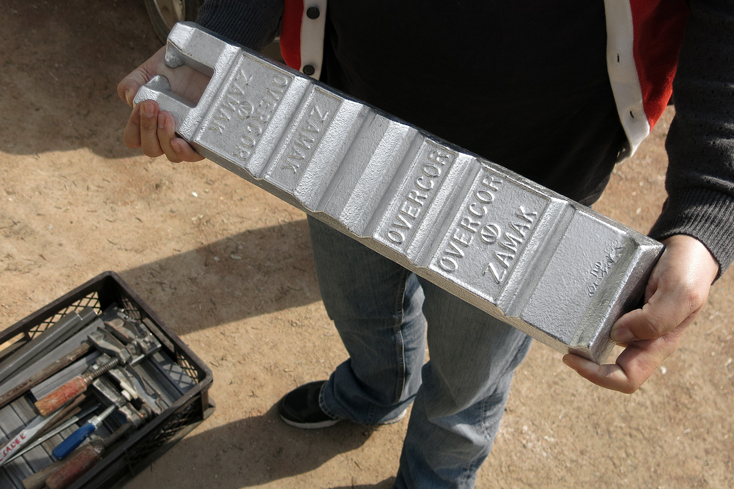 Illustration for article titled Fém a fán: Milánóba mennek a világszínvonalú magyar dizájnbútorok