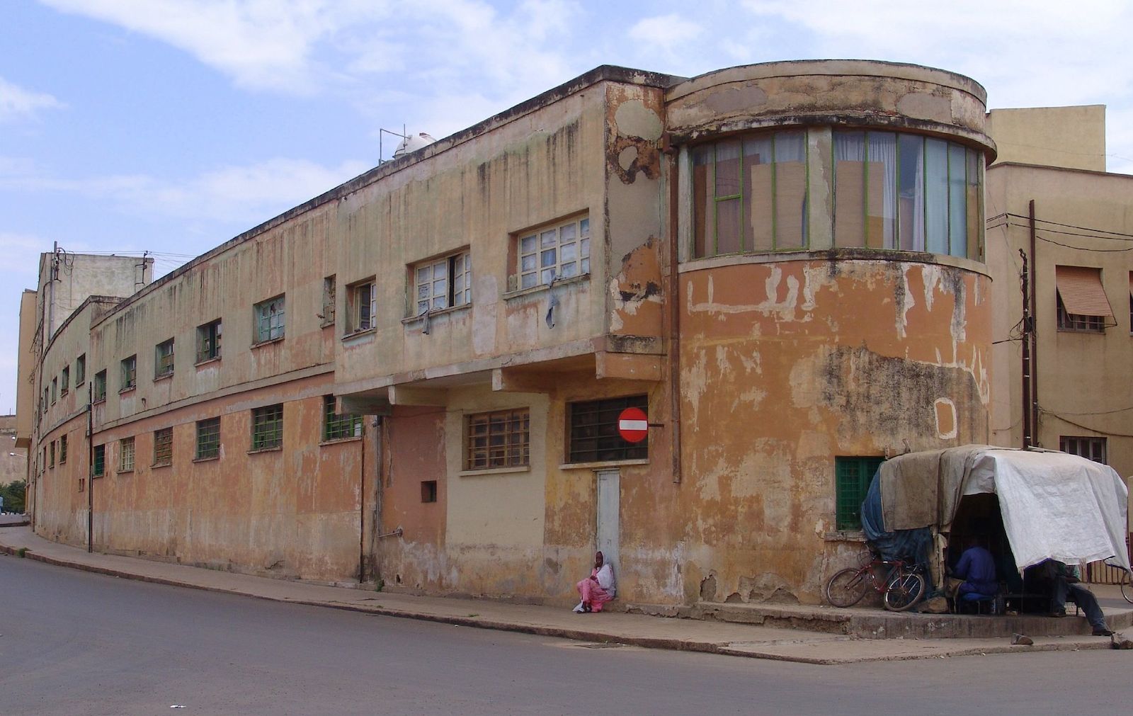 Illustration for article titled Aszmara a világ egyik legszebb városa, ez ténykérdés