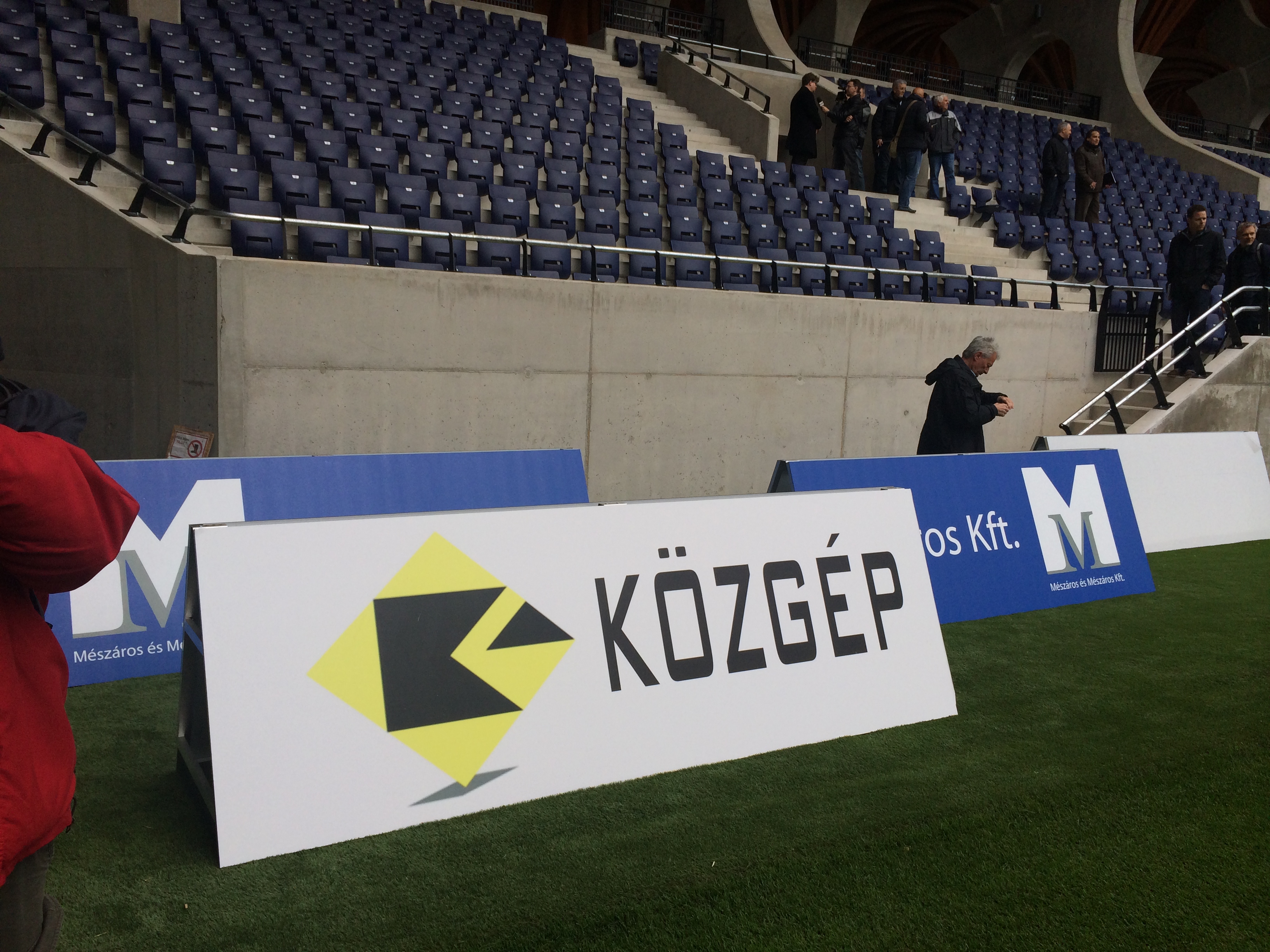 Illustration for article titled Sosem látott fotók I. Orbán Ramszesz felcsúti piramisából