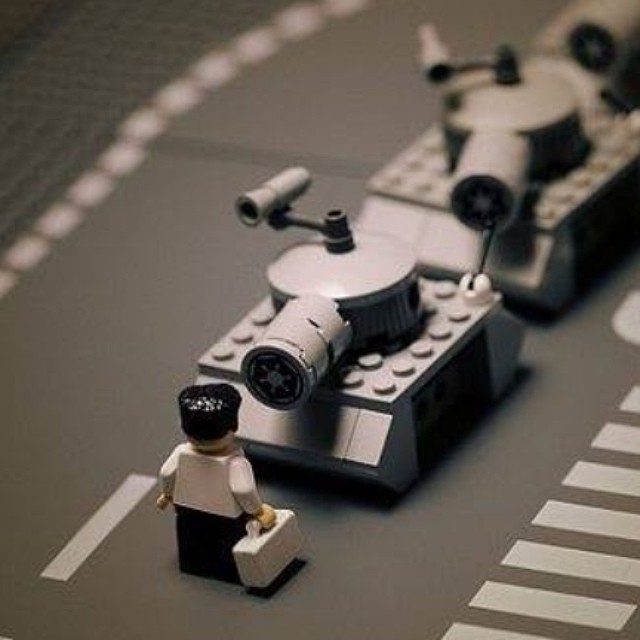 Illustration for article titled Így emlékezett az Instagram a Tienanmen-mészárlás 25. évfordulójára