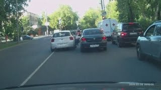 Összeveszett a másik autóssal, fogta magát és elütötte (18+)