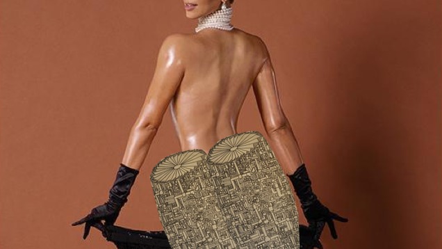 Így csatoltak sugárhajtóművet Kim Kardashian seggére