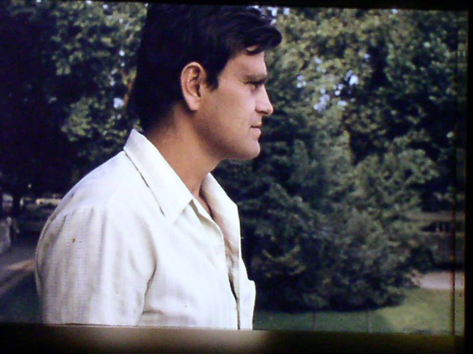 Illustration for article titled Félmeztelen képeket posztolt magáról Széles Gábor