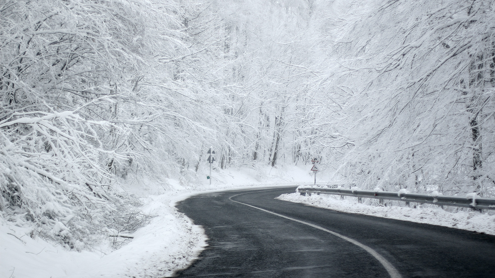Illustration for article titled Itt a tél, és egyébként mindenki azt ír, amit akar, csak írjon!