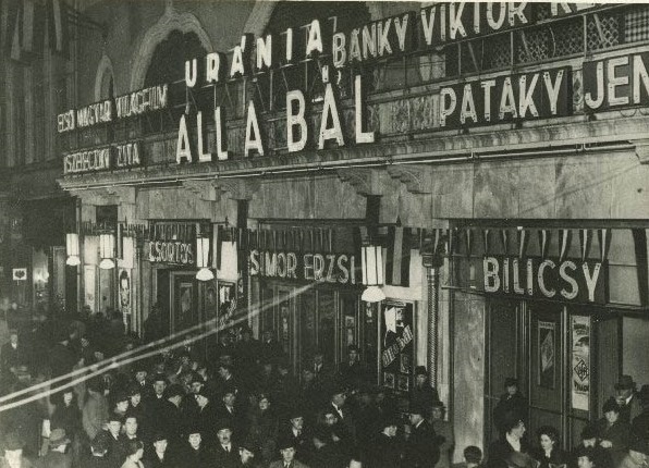 Bemutató az Urániában, 1939 szeptember 28-án, elismerésre méltóan profi reklámmal