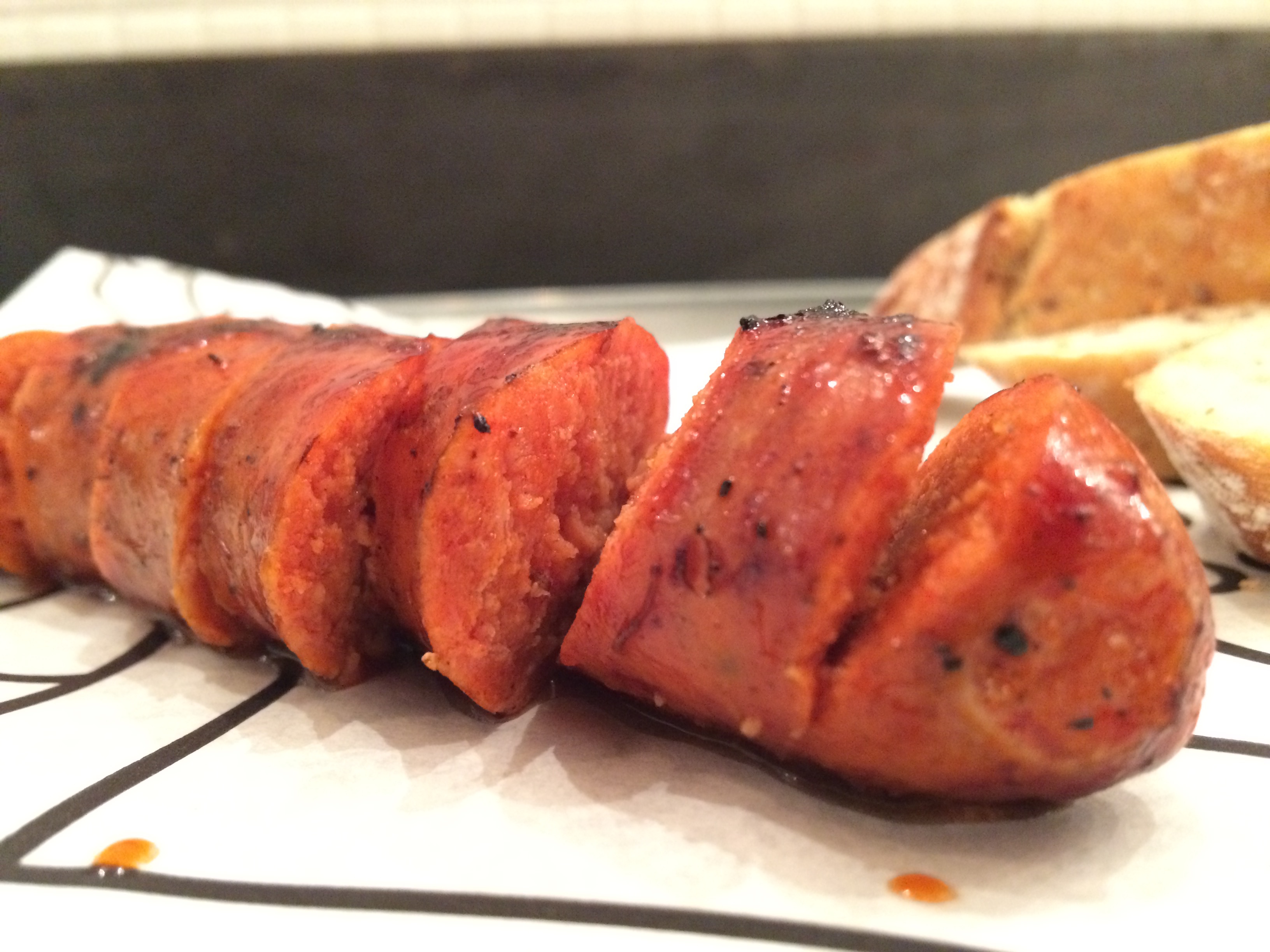 Illustration for article titled Végigzabáltuk a menüt a ma megnyílt Faszaládéban