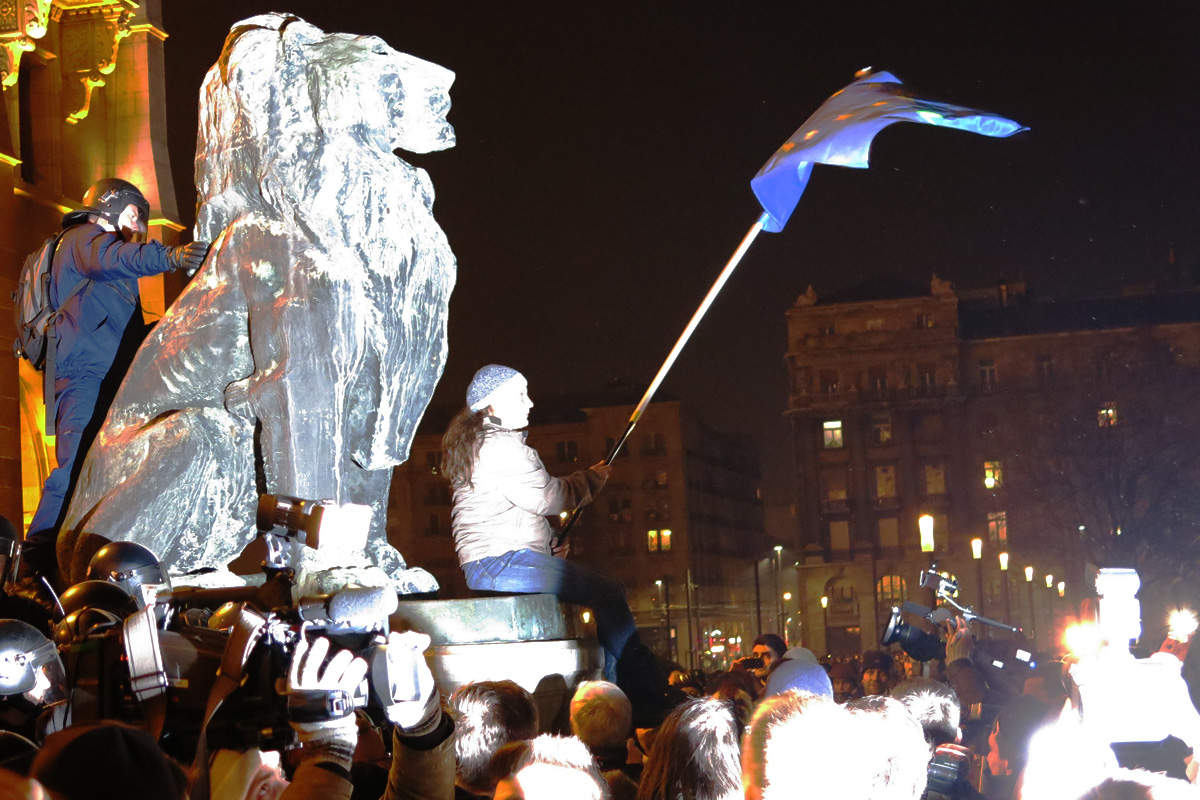 Illustration for article titled Game Over – képeink a kedd esti tüntetésről