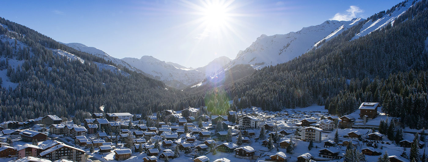 Morgins és a völgy. Ezt a képet csórtam.