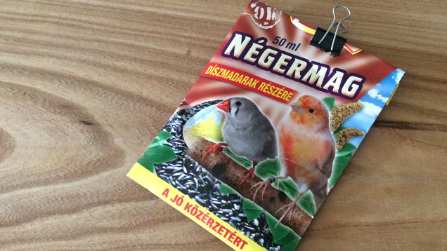Négermagot szereztem a madaraimnak