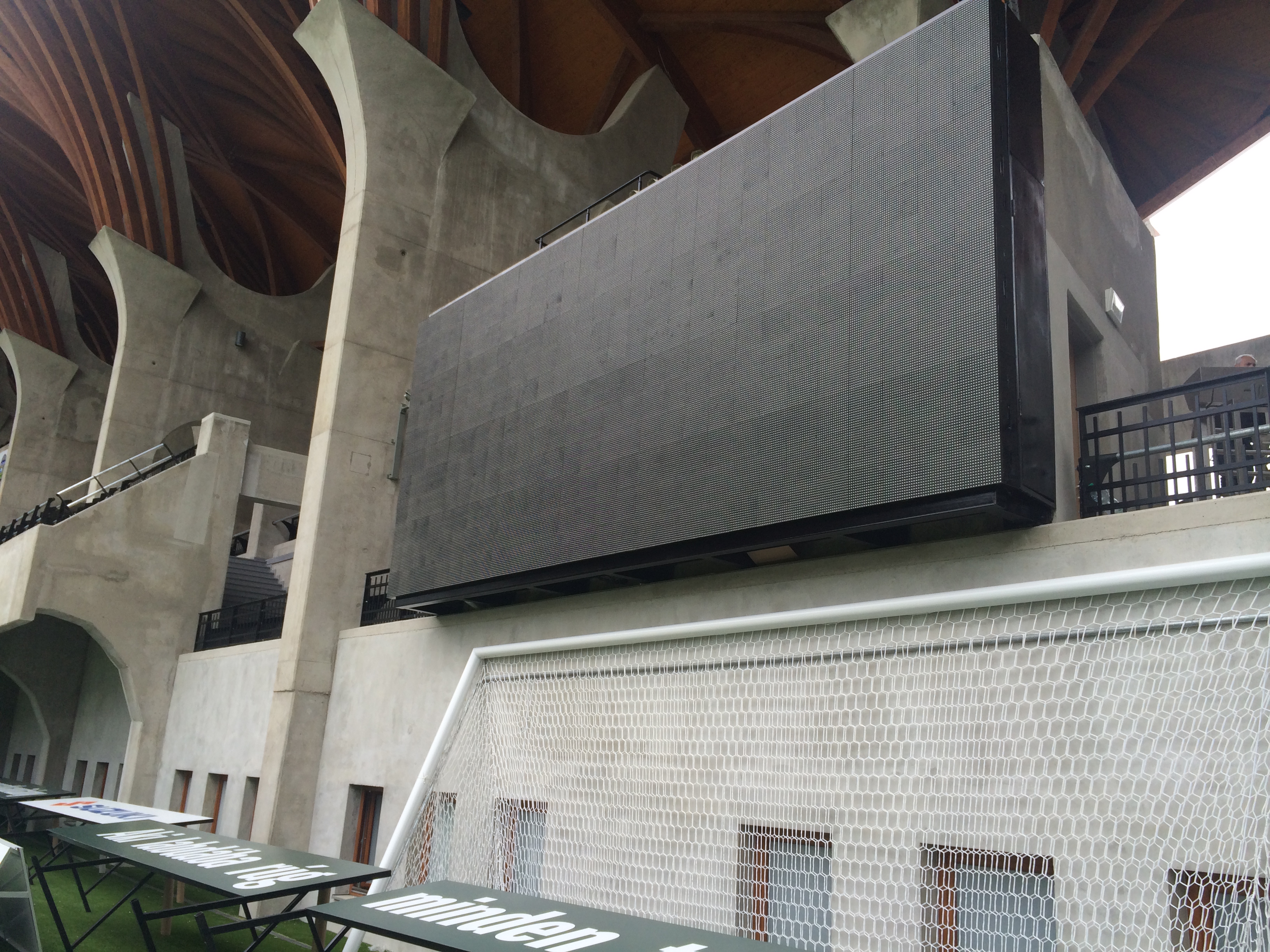 Illustration for article titled Sosem látott fotók I. Orbán Ramszesz felcsúti piramisából