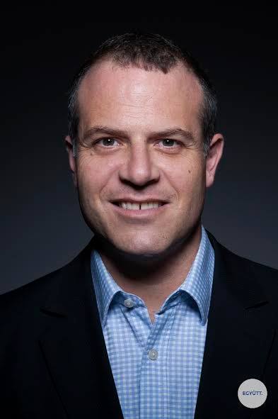 Juhászt nem akarták kiengedni az önkormányzat épületéből