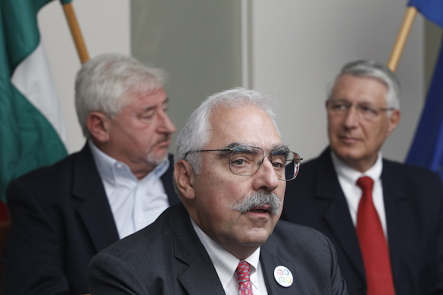 Lenyomja-e Bokros Lajos Tarlós Istvánt, vagy hahaha?