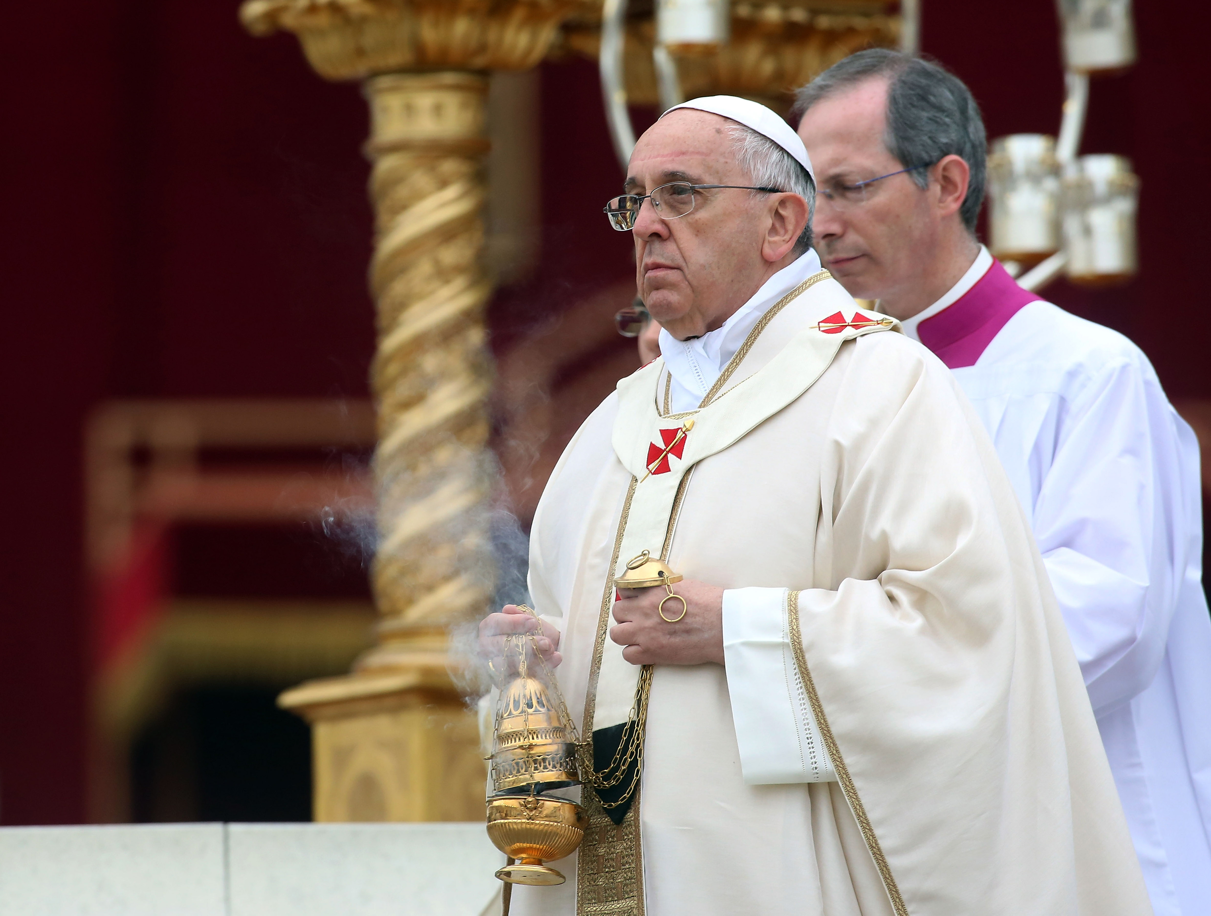 Szentté avatták a két nagy XX. századi pápát