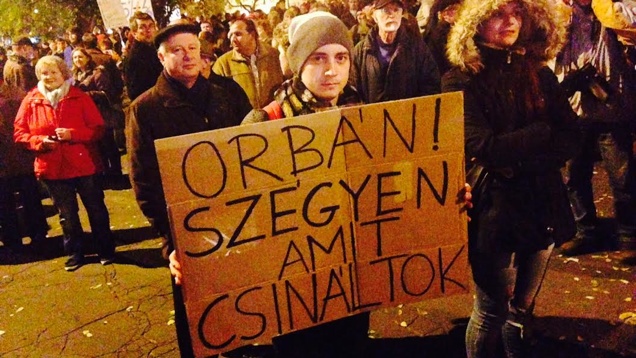 Ennyi volt az esti netadós tüntetés