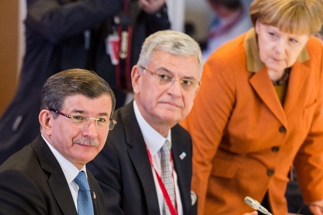 Illustration for article titled Kegyetlen Szelim meghágja Európát