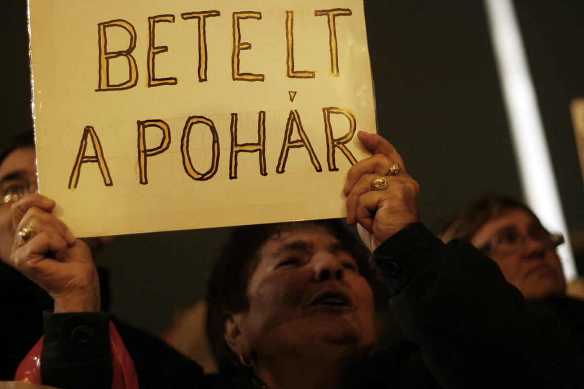 Illustration for article titled Nem a Várba fogsz költözni, hanem a börtönbe!