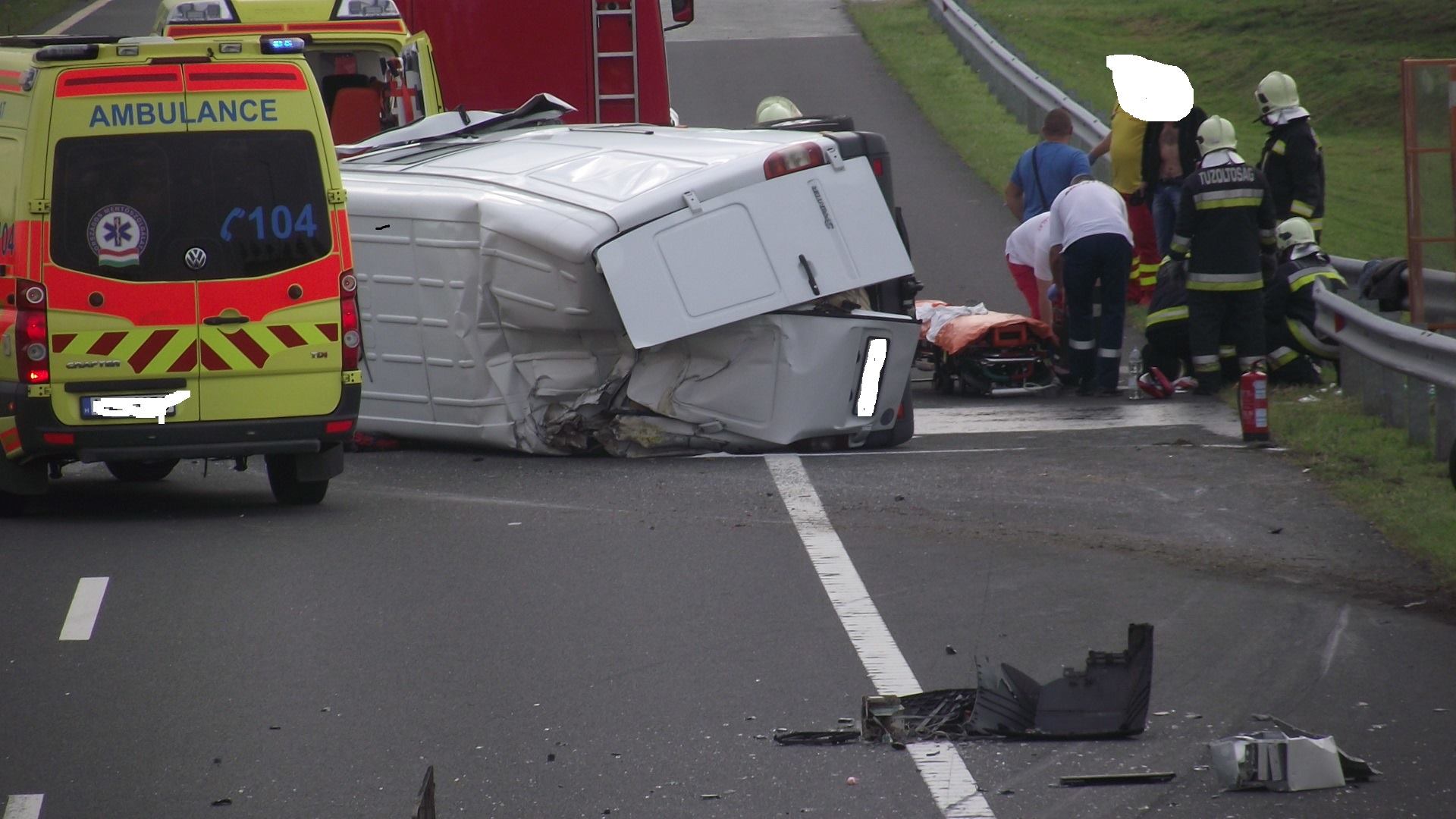 Illustration for article titled Ismerd meg az ország és a világ legviccesebb cenzorait!