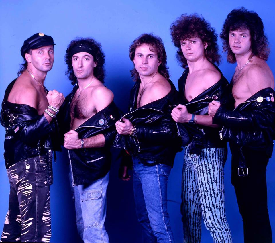 Én ma emiatt a kép miatt ugrottam ki az ágyból