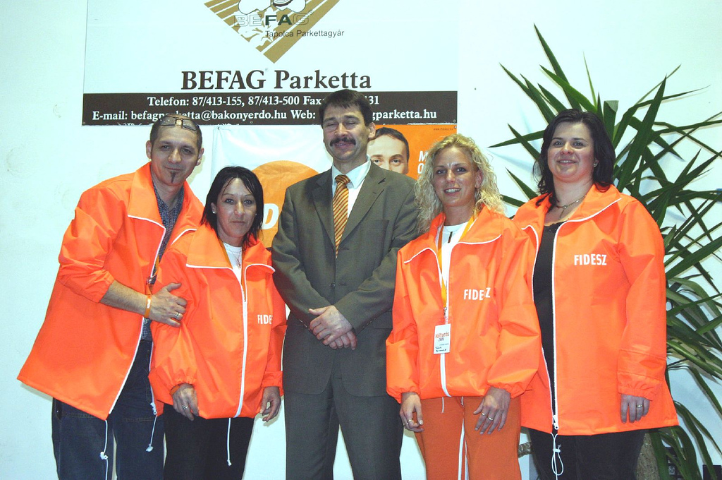 Illustration for article titled Áder Jánosra úgy hat a Fidelitas, mint terád a drog