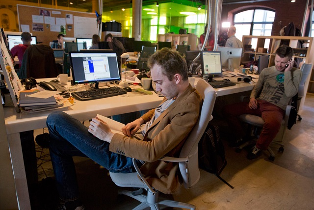 Illustration for article titled Kirúgták a főszerkesztőt, mindenki otthagyja a lapot