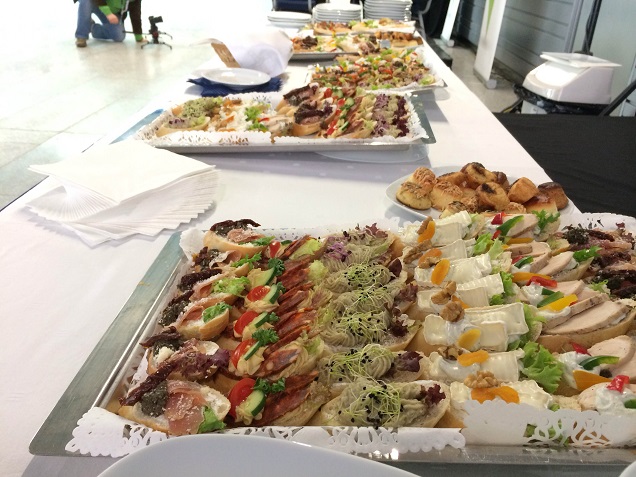 Illustration for article titled Dúró Dóra már zakatolna