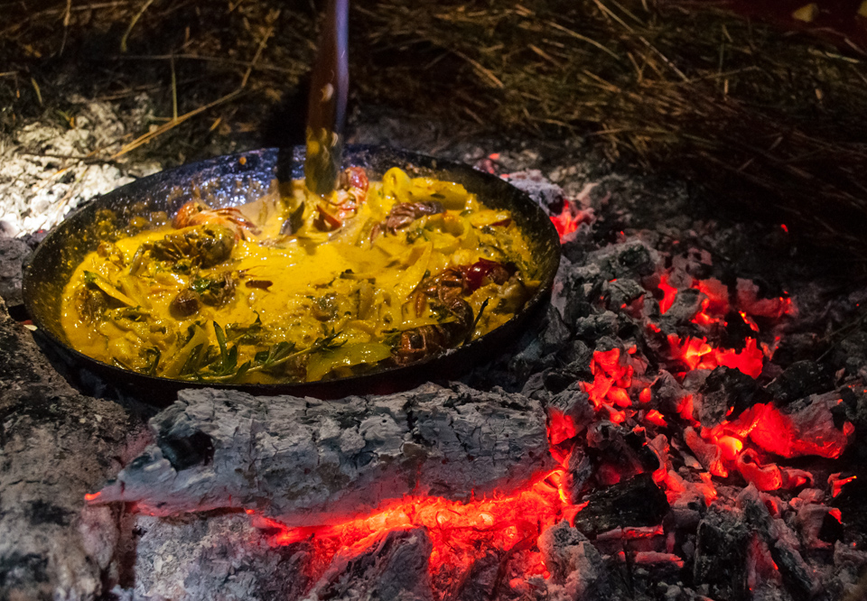 Illustration for article titled Elfoglalják a hazádat? Edd meg őket bosszúból!