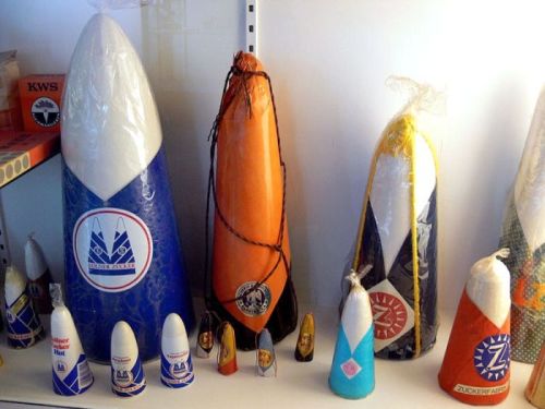 Illustration for article titled Emelem a süvegcukrom a krampampulira,fidibusszal