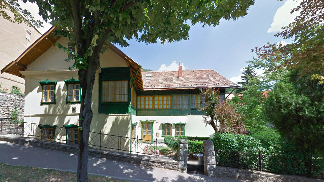 Illustration for article titled 17 dolog, amiért nagyon is érdemes elmenni Pécsre