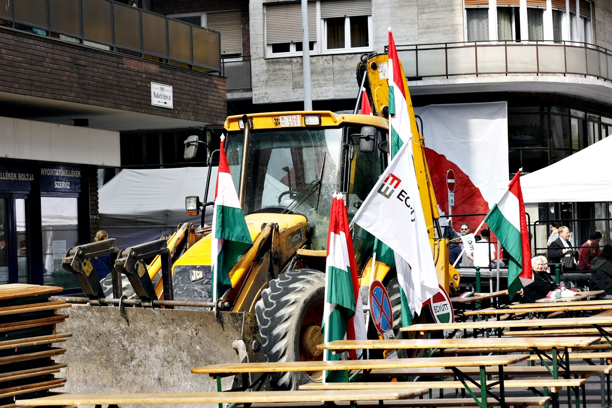 Illustration for article titled Mindjárt vége, Magyarország! (percről percre)